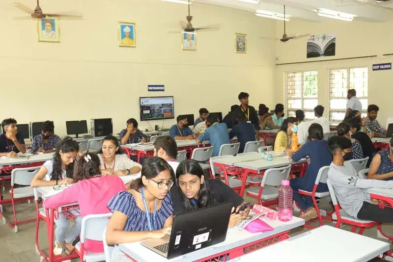 Vidya Vikas Mandals Shree Damodar College of Commerce & Economics Margao: campus photo 2