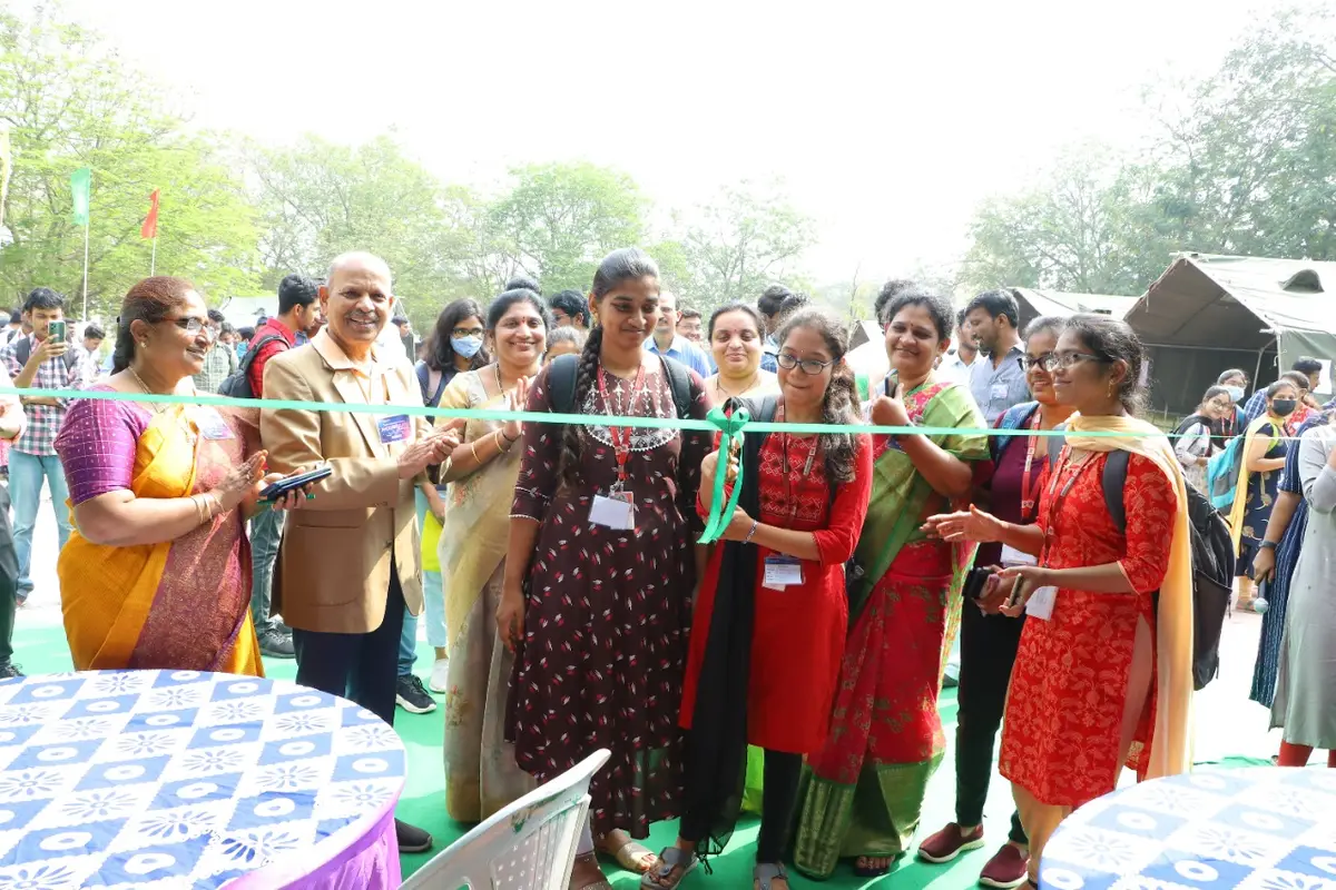 Vignan’s Nirula Institute of Technology and Science for Women: campus photo 5