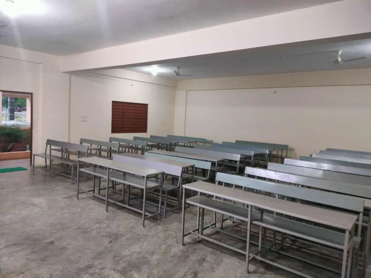 Vihaan College of Pharmacy: campus photo 2