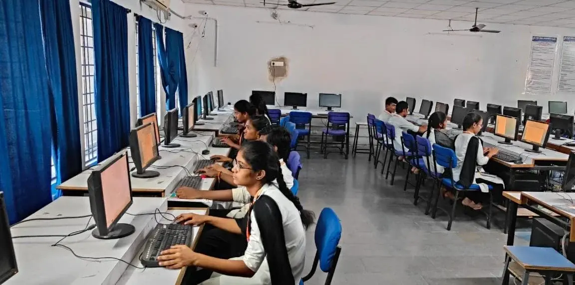 Vijay Rural Engineering College: campus photo 7