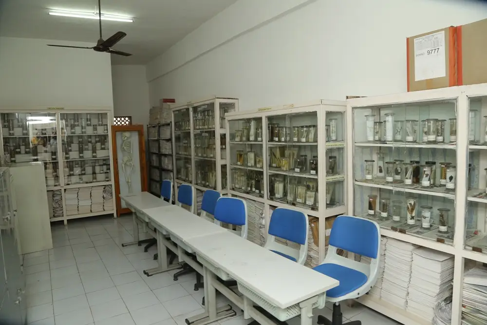 Vijaya Institute of Pharmaceutical Sciences for Women, Enkepadu, Vijayawada: campus photo 5