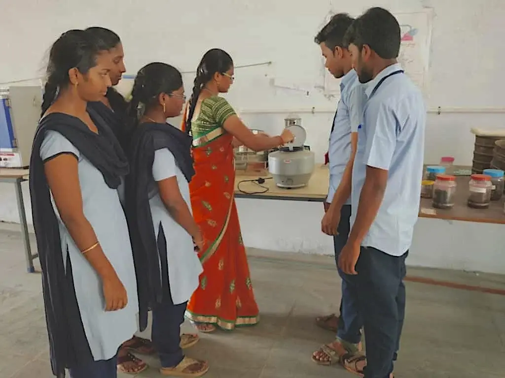 Vikas College of Engineering and Technology: campus photo 8