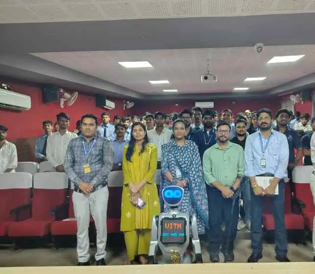Vikrant Institute of Business Management: campus photo 2