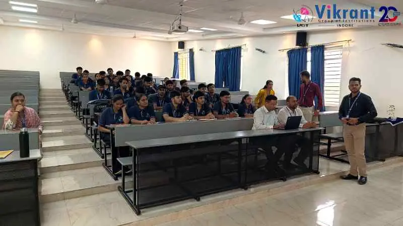 Vikrant Institute of Business Management: campus photo 5