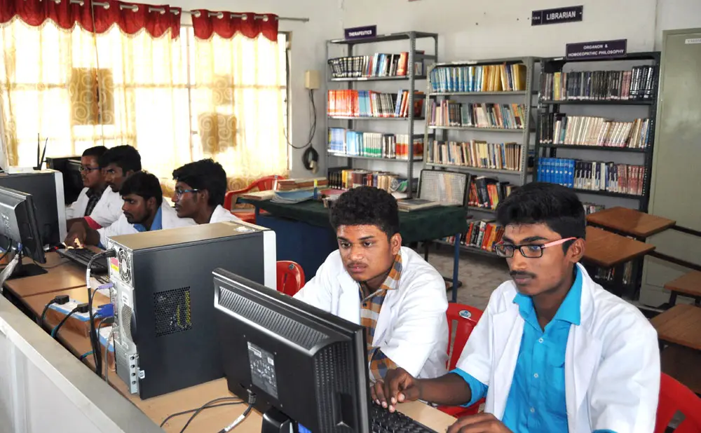 Vinayaka Mission's College of Physiotherapy: campus photo 1
