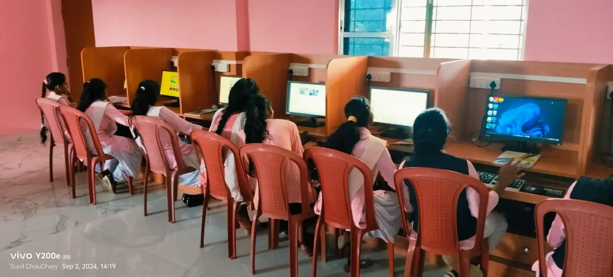 Vinda Pal Ugrasen Pal Mahavidhalaya, Siktahan (Parmeshwarpur): campus photo 3