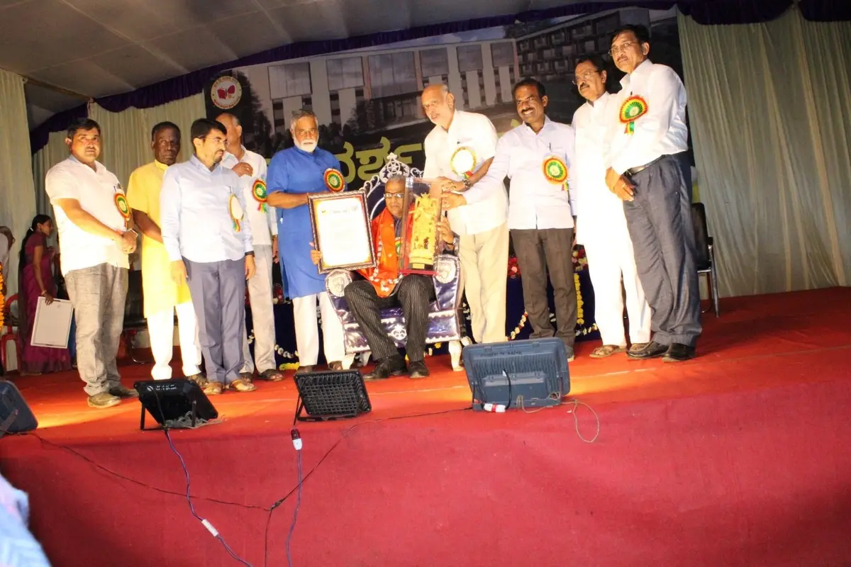 Vishwadarshana College of Education Yellapur: campus photo 3