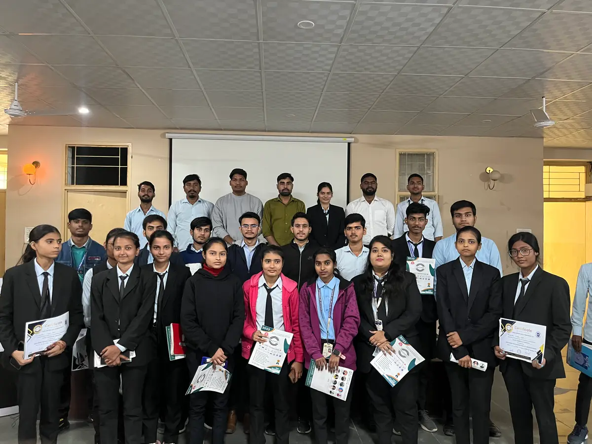 Vision Institute of Technology: campus photo 3