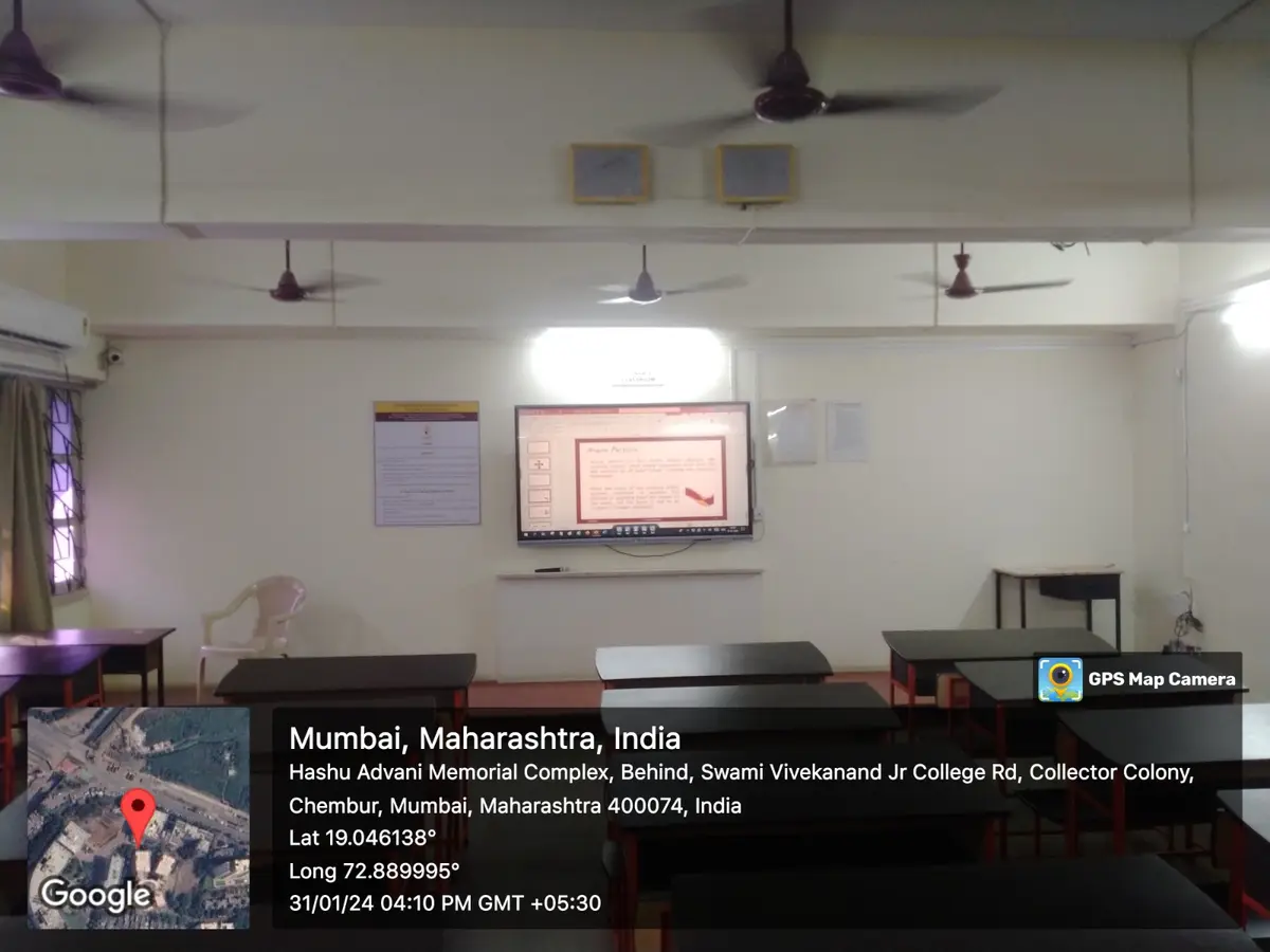 Vivekanand Education Societys College of Pharmacy Sindhi Society Chembur Mumbai: campus photo 4