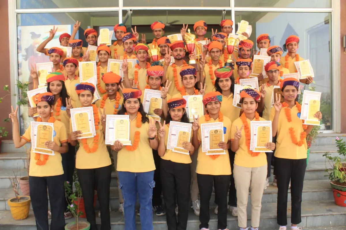 Vivekanand Vidya Ashram College: campus photo 1