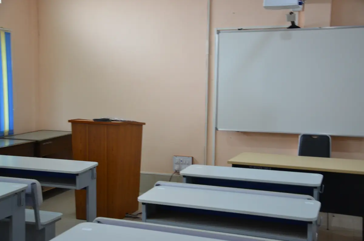 Vivekananda College: campus photo 3