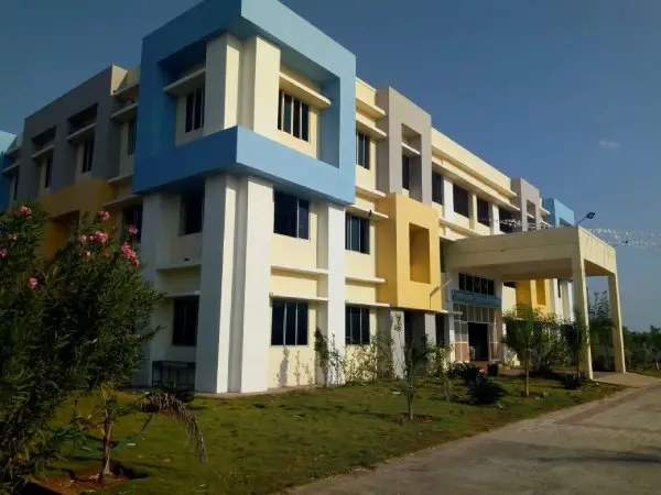 Vivekananda College of Education: campus photo 1
