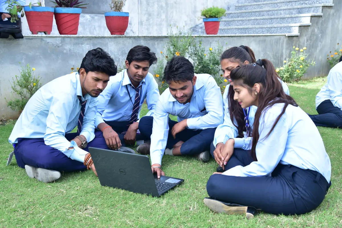 Vivekananda College of Technology and Management: campus photo 1