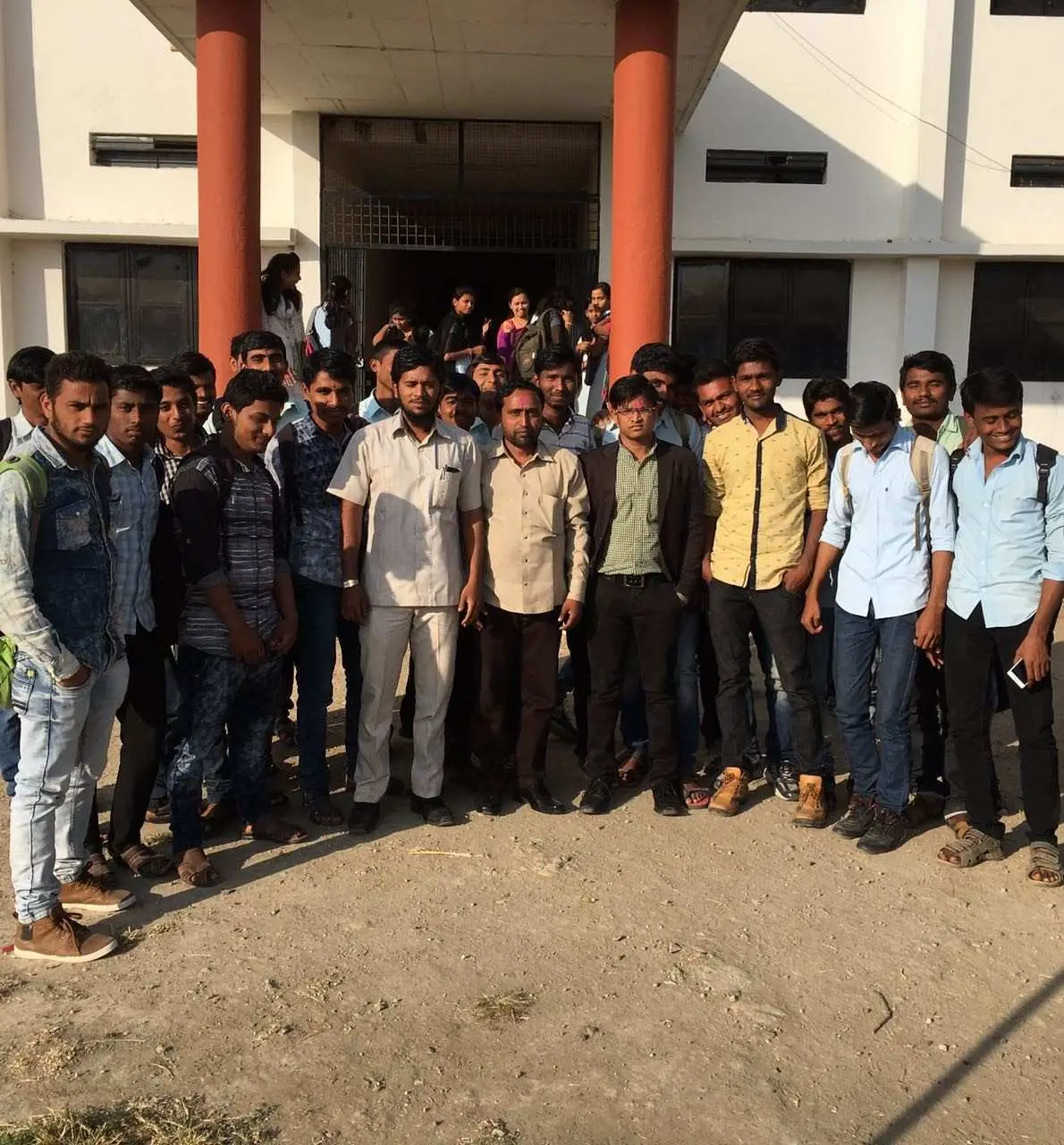 Vivekvardhini Sevabhavi Sanstha's Diploma Pharmacy College, Pingali: campus photo 5
