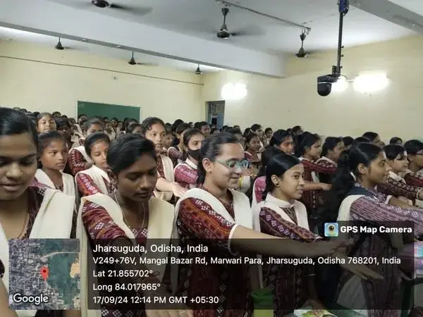 Women's College: campus photo 5