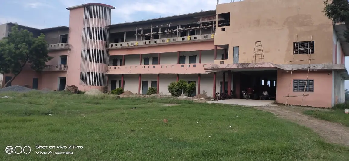 Yaduvansh Prasad Mishra Institute of Pharmacy, Maharajganj: campus photo 7
