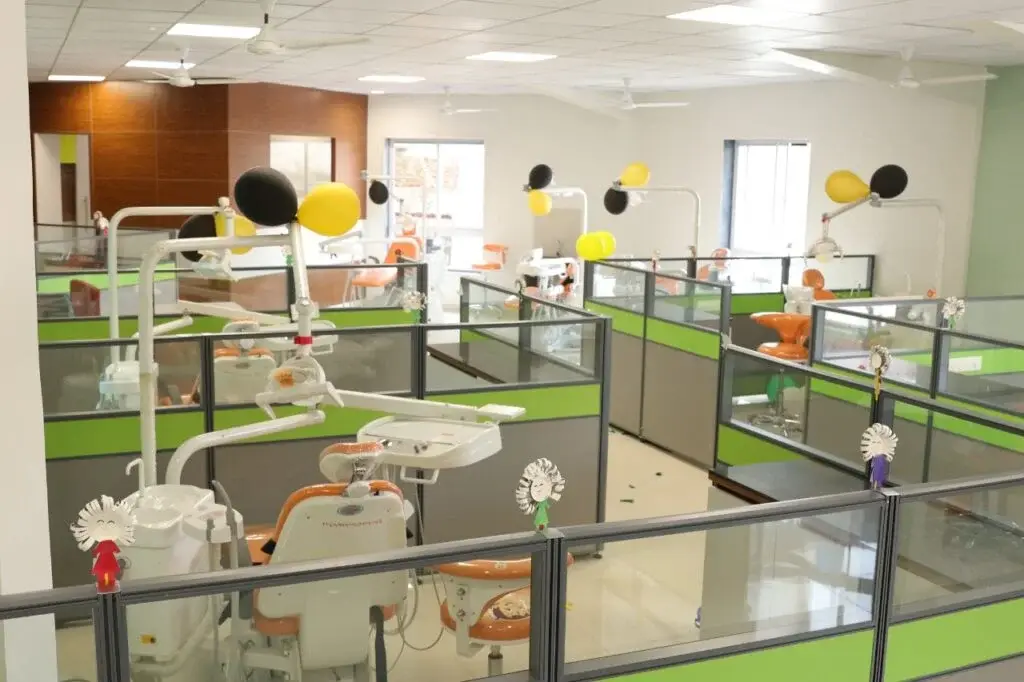 Yogita Dental College & Hospital: campus photo 3